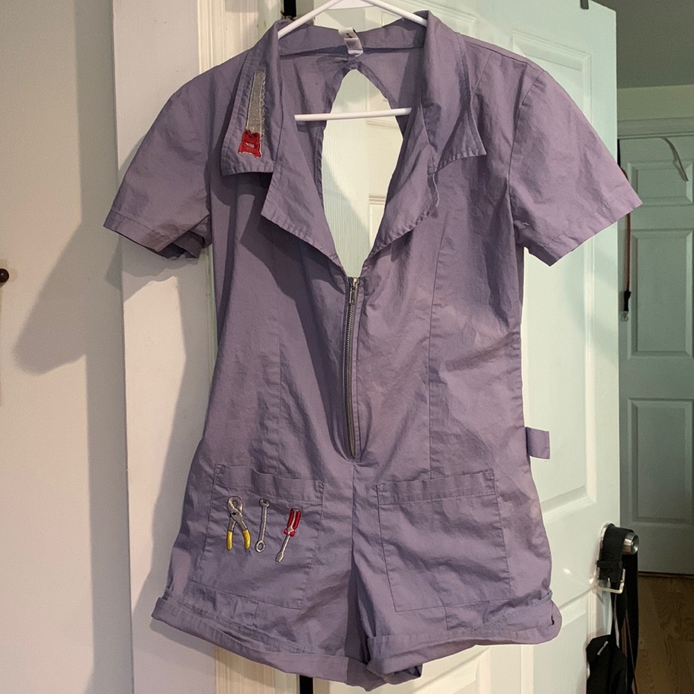 The sexy “Handy Helper” Halloween costume!